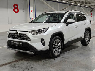 2022 Toyota RAV4 V (XA50), белый, 3340000 рублей, вид 1