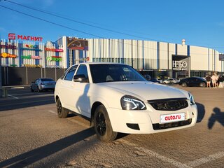 2009 Lada (ВАЗ) Priora I, белый, 230000 рублей, вид 2