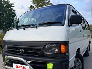 2003 Toyota HiAce H100, белый, 1550000 рублей, вид 3