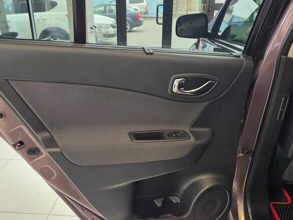 2011 Renault Koleos I, коричневый, 899000 рублей - вид 11