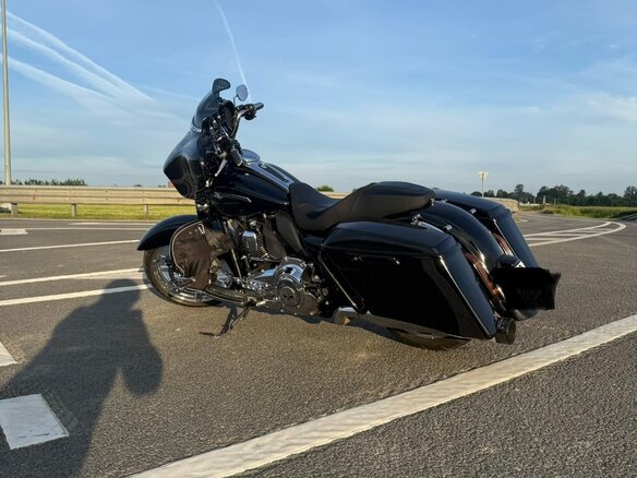 2014 Harley-Davidson Street Glide, чёрный, 1350000 рублей - вид 6