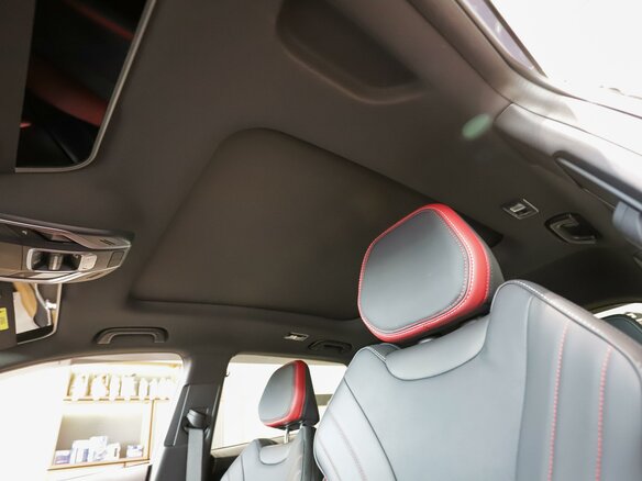 2026 Geely Coolray I Рестайлинг 2, фиолетовый, 2965000 рублей - вид 12