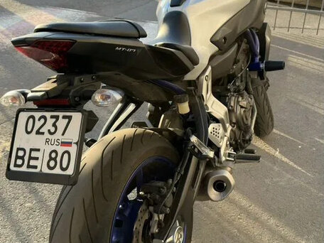 2015 Yamaha MT-07 (FZ-07), серый, 550000 рублей, вид 3