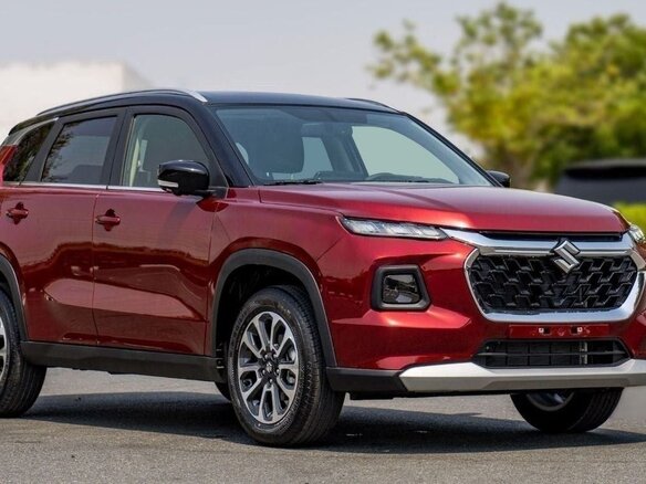 2026 Suzuki Grand Vitara III, красный - вид 2