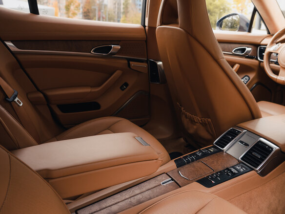 2014 Porsche Panamera GTS I Рестайлинг, синий, 3500000 рублей - вид 13