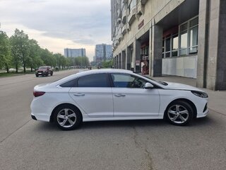 2018 Hyundai Sonata VII (LF) Рестайлинг, белый, 1045000 рублей, вид 3