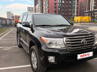 2013 Toyota Land Cruiser 200 Series Рестайлинг 1, чёрный, 4000000 рублей, вид 3