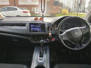 2019 Honda Vezel I Рестайлинг, белый, 2150000 рублей, вид 5