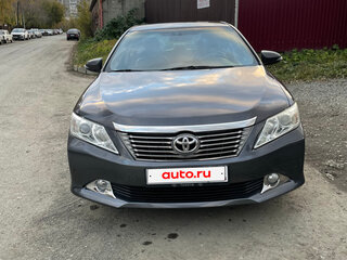 2012 Toyota Camry VII (XV50), серый, 1630000 рублей, вид 3