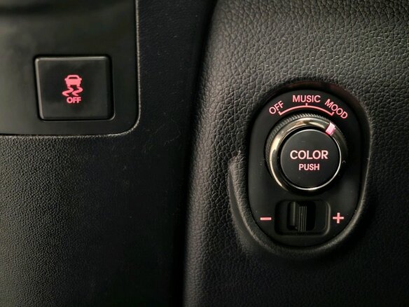 2010 Kia Soul I, чёрный, 880000 рублей - вид 17