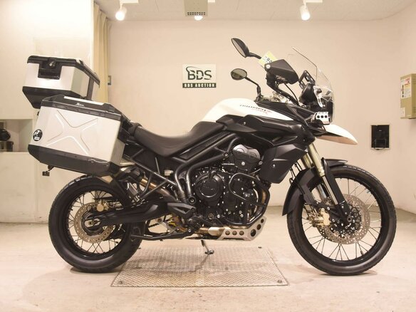 2012 Triumph Tiger 800, белый, 799000 рублей - вид 1