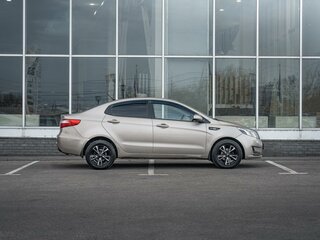 2012 Kia Rio 5-speed III, бежевый, 779000 рублей, вид 5