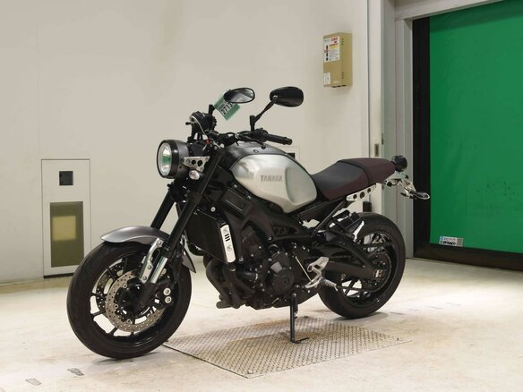 2020 Yamaha XSR900, серебристый, 777000 рублей - вид 3