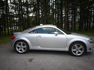 2000 Audi TT I (8N), серебристый, 600000 рублей, вид 4