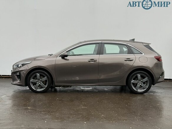 2019 Kia Ceed III, коричневый, 1535000 рублей - вид 7