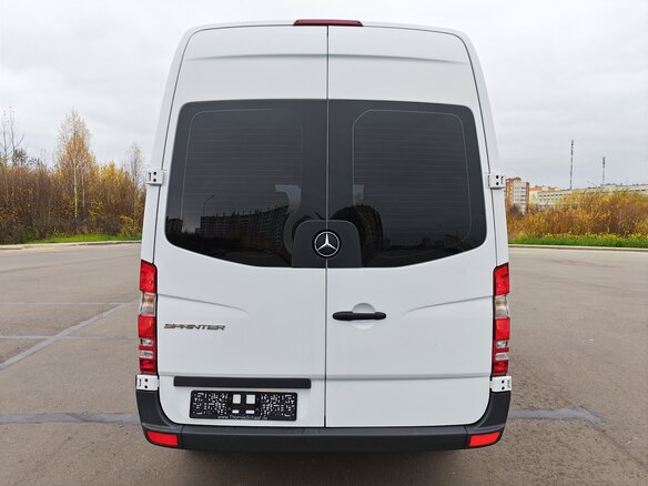 2016 Mercedes-Benz Sprinter, белый, 2690000 рублей - вид 11