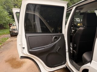 2024 Lada (ВАЗ) Niva Travel I, белый, 1400000 рублей, вид 3