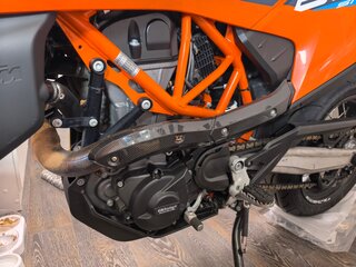 2023 KTM 690 SMC R, оранжевый, 1050000 рублей, вид 4