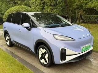 2024 Arcfox Kaola, голубой, 2138034 рублей, вид 2