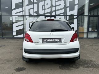 2009 Peugeot 207 I Рестайлинг, белый, 449000 рублей, вид 4