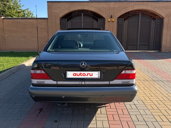 1995 Mercedes-Benz S-Класс 350 III (W140), чёрный, 3350000 рублей - вид 5