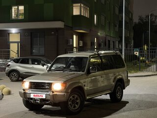 1993 Mitsubishi Pajero II, бежевый, 343000 рублей, вид 1