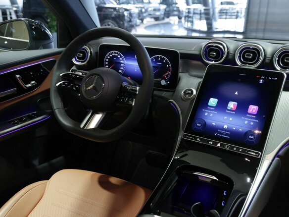 2026 Mercedes-Benz GLC 220 d II (X254), чёрный, 8898000 рублей - вид 7