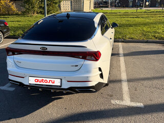 2021 Kia K5 III, белый, 2800000 рублей, вид 3