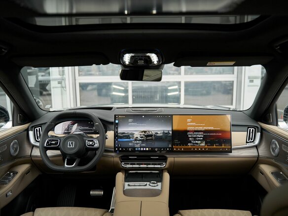 2026 Zeekr 8X 70 kWh, чёрный, 11999900 рублей - вид 16