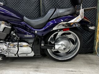 2006 Suzuki Boulevard M109R, фиолетовый, 980000 рублей, вид 4