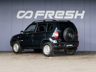2017 Chevrolet Niva I Рестайлинг, синий, 750000 рублей, вид 2