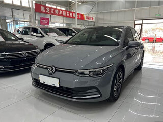2022 Volkswagen Golf VIII, серый, 1521999 рублей, вид 1
