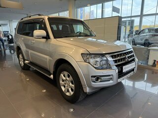 2018 Mitsubishi Pajero IV Рестайлинг 2, серый, 3050000 рублей, вид 3