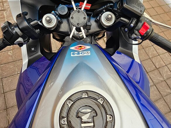 2012 Honda VFR 1200, синий, 960000 рублей - вид 4