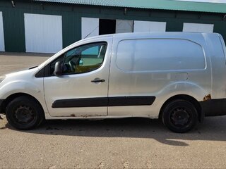 2009 Peugeot Partner II, серебристый, 390000 рублей, вид 1