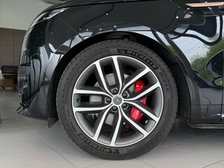 2025 Land Rover Range Rover Sport P400 MHEV III, чёрный, 16300000 рублей, вид 4