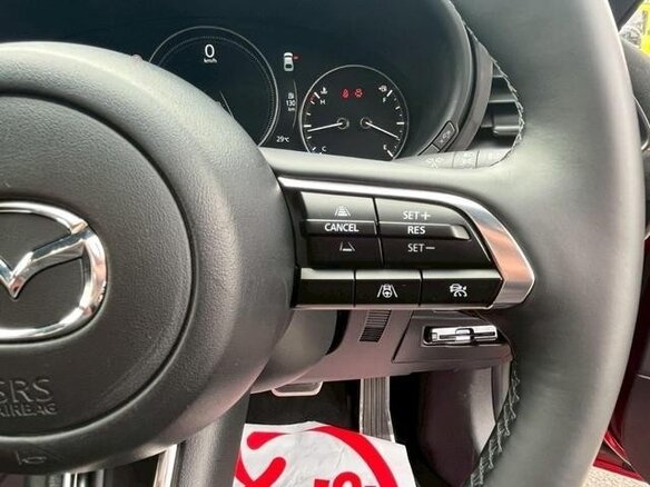 2023 Mazda 3 IV (BP), красный, 1380333 рублей - вид 24
