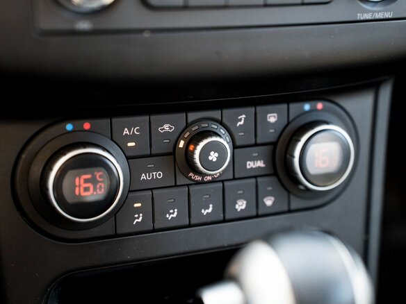 2012 Nissan Qashqai I Рестайлинг, серый - вид 8