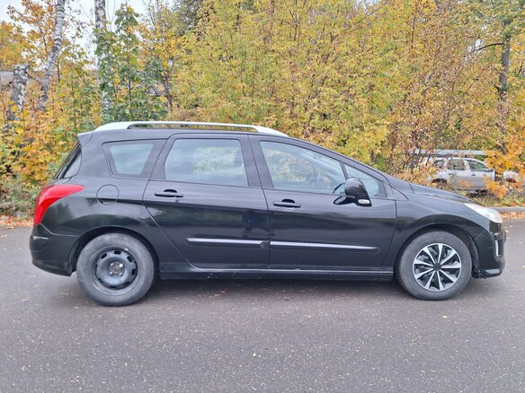 2009 Peugeot 308 I, чёрный - вид 3
