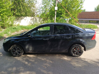 2009 Ford Focus II Рестайлинг, чёрный, 350000 рублей, вид 2
