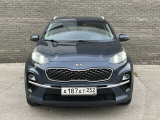 2020 Kia Sportage IV Рестайлинг, синий, 2029000 рублей, вид 2