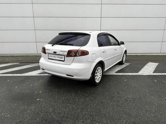 2006 Chevrolet Lacetti I, белый, 359000 рублей - вид 4