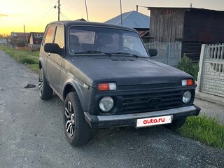 1999 Lada (ВАЗ) 2121 (4x4) I Рестайлинг, чёрный, 175000 рублей, вид 2