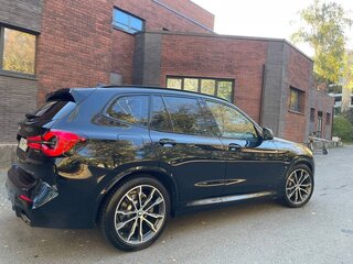2022 BMW X3 30i xDrive III (G01) Рестайлинг, чёрный, 5270000 рублей, вид 4