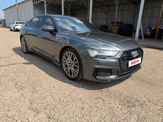 2018 Audi A6 55 TFSI V (C8), серый, 4200000 рублей, вид 3