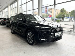 2026 Audi Q5 L III (GU), чёрный, 6500000 рублей, вид 3