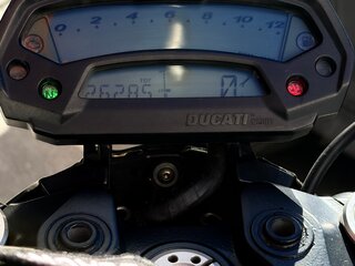 2010 Ducati Monster 796, белый, 555000 рублей, вид 5