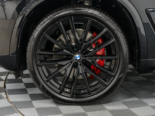 2026 BMW X5 30d IV (G05/G18) Рестайлинг, чёрный, 15990000 рублей, вид 3