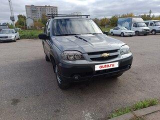 2011 Chevrolet Niva I Рестайлинг, серый, 540000 рублей, вид 5