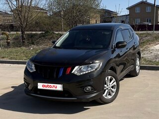 2017 Nissan X-Trail III, зелёный, 2000000 рублей, вид 2